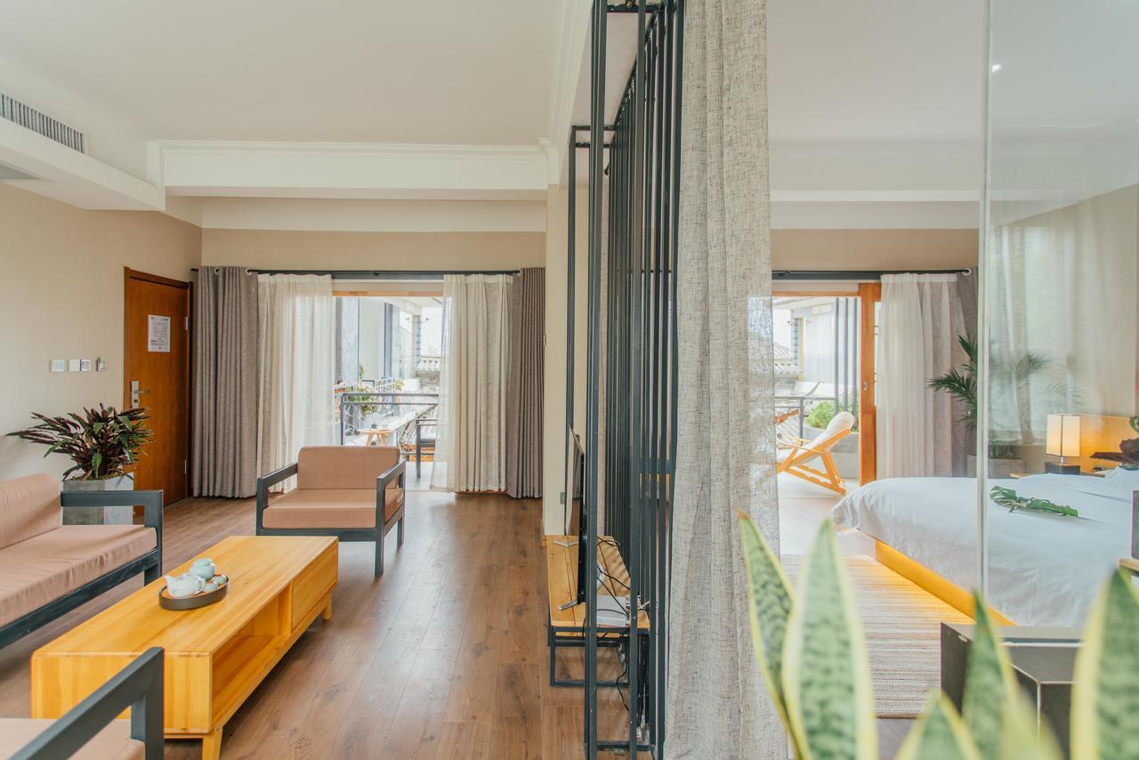 Aesthetic Design Of Ancient Town Hotel Tali Kültér fotó