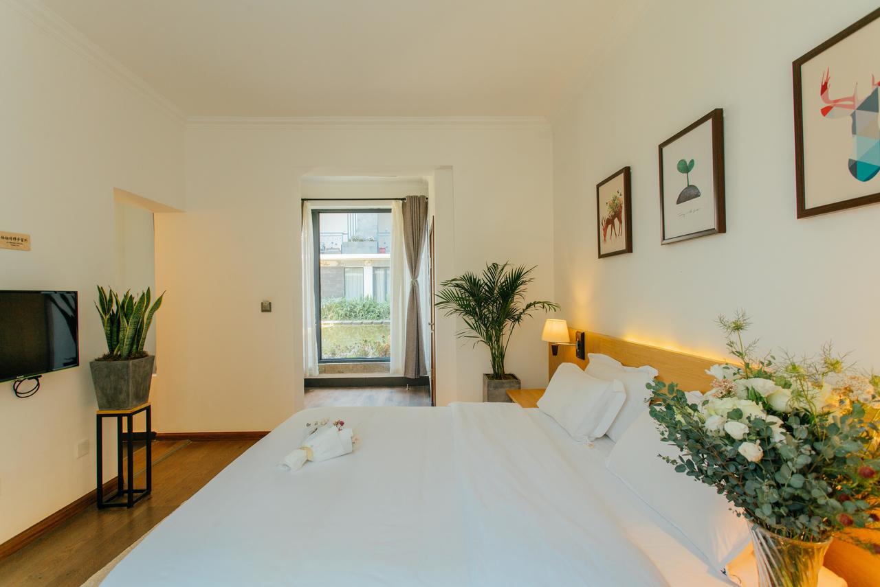 Aesthetic Design Of Ancient Town Hotel Tali Kültér fotó